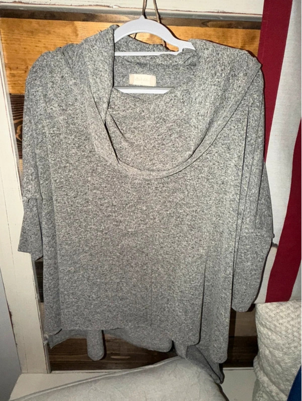 Altard State cowl neck